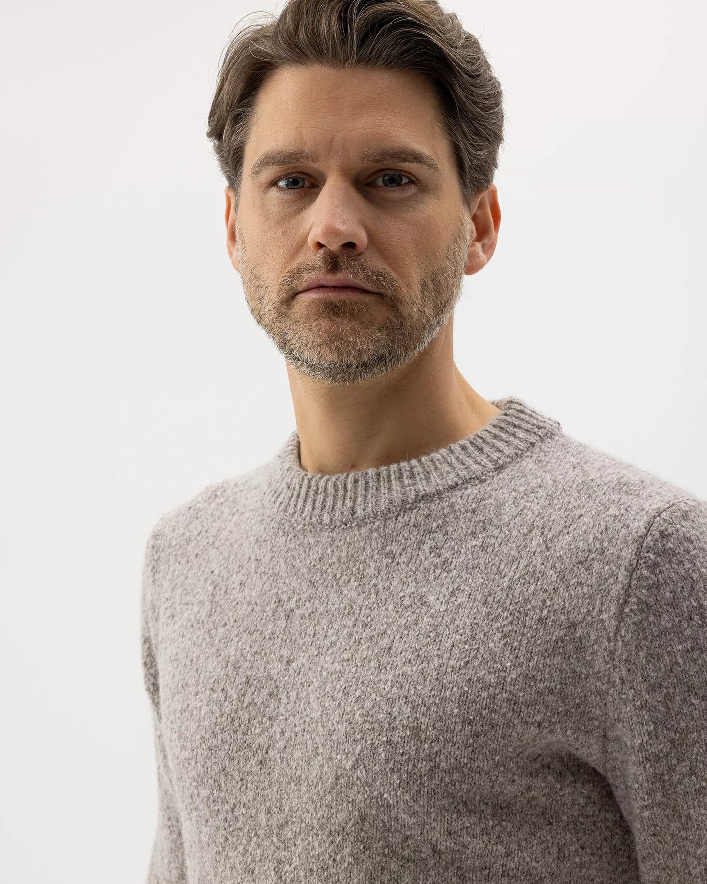 Holebrook Liam Crew - Chai