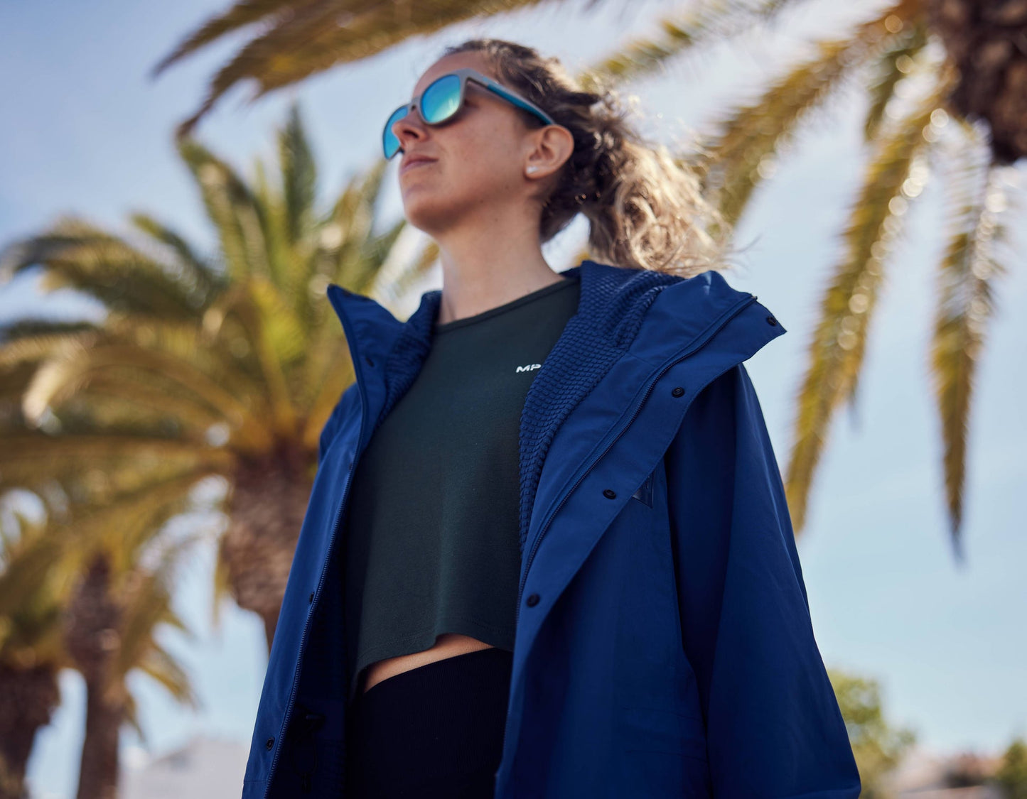 Red Paddle Co Pursuit Lightweight Changing Robe Jacket - Ocean Blue