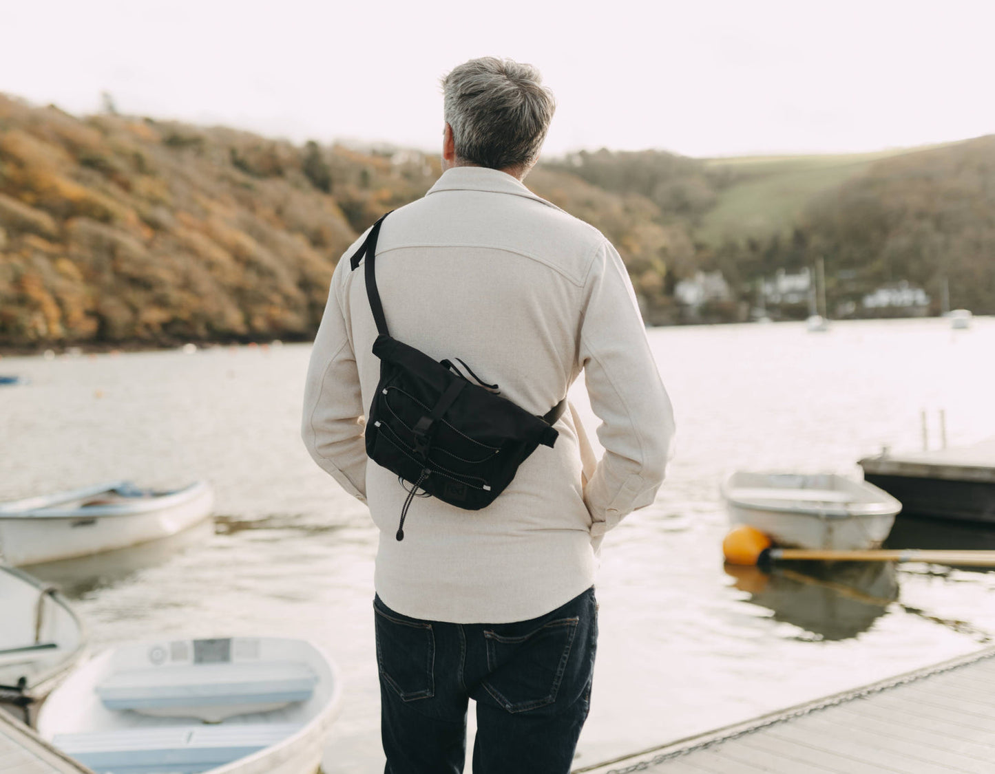 Red Paddle Co Lightweight Cross Body Bag - Obsidian Black
