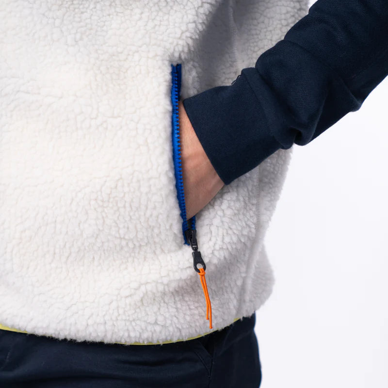 Billy Belt Unisex Sleeveless Sherpa Jacket - Ivory/Blue