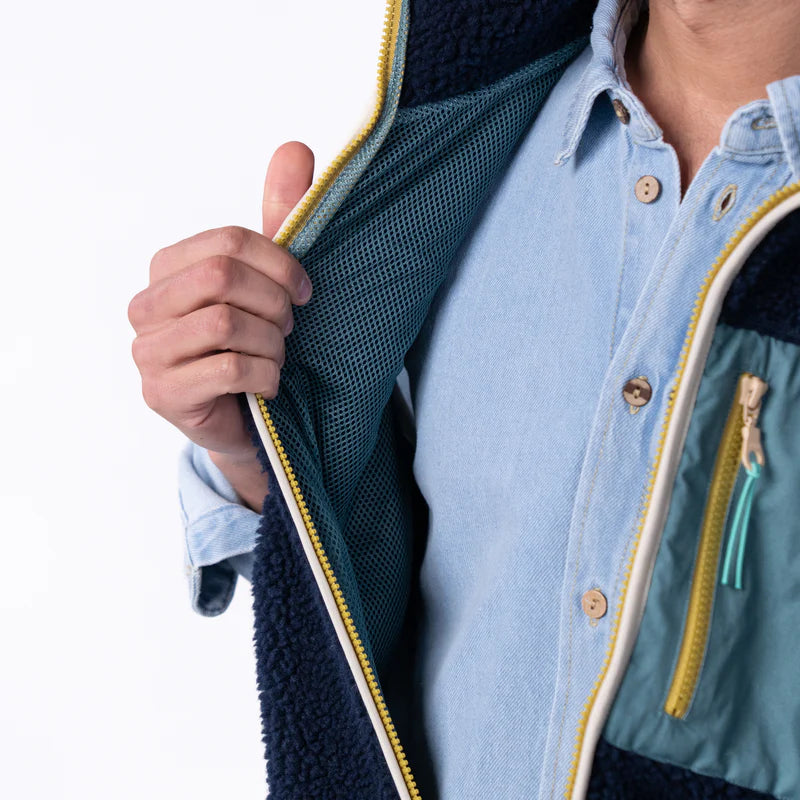Billy Belt Unisex Sleeveless Sherpa Jacket - Navy/Green