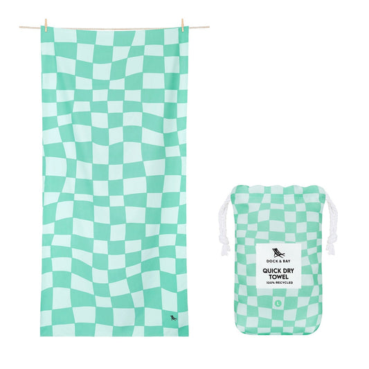 Dock & Bay Beach Towel - Check Mate