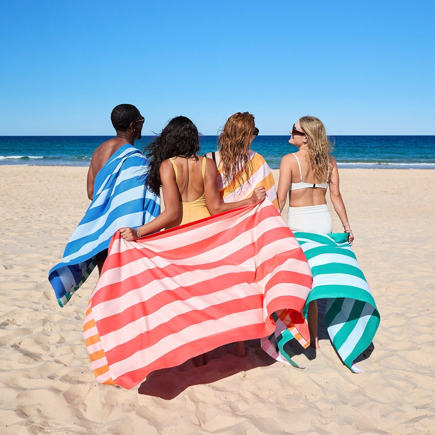Dock & Bay Beach Towel - Raspberry Road