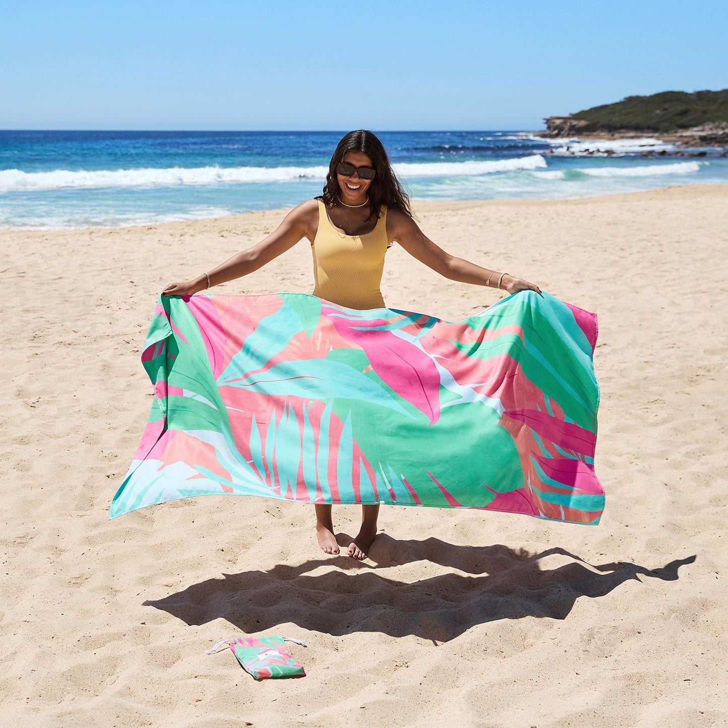 Dock & Bay Beach Towel - Hot Tropics