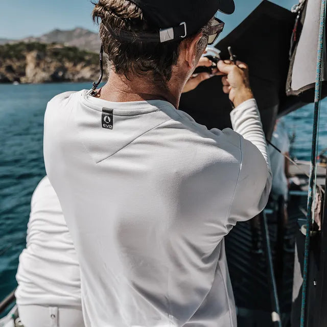 Musto Mens Evo Crew Sunblock Long Sleeve Tee - Platinum
