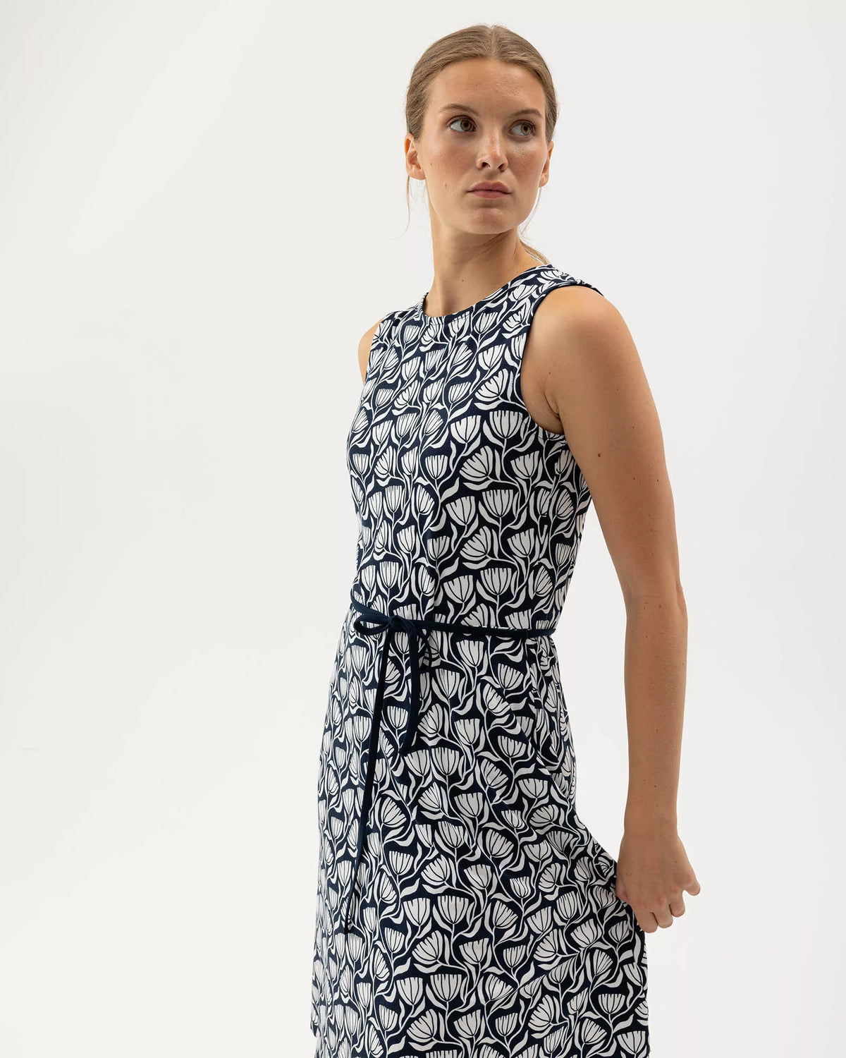 Holebrook Ellen Dress - Navy Pattern