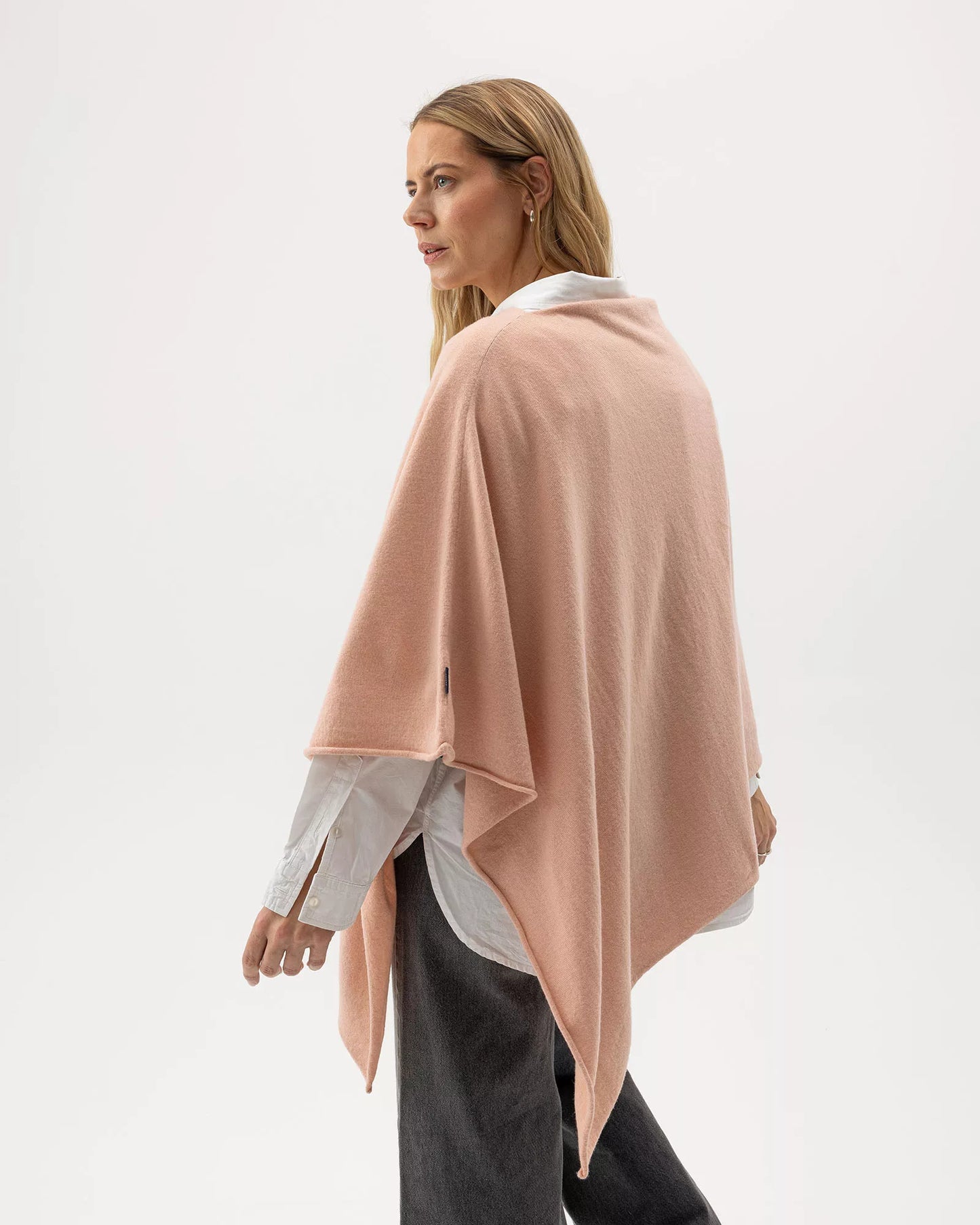 Holebrook Sofie Poncho - Cream Pink