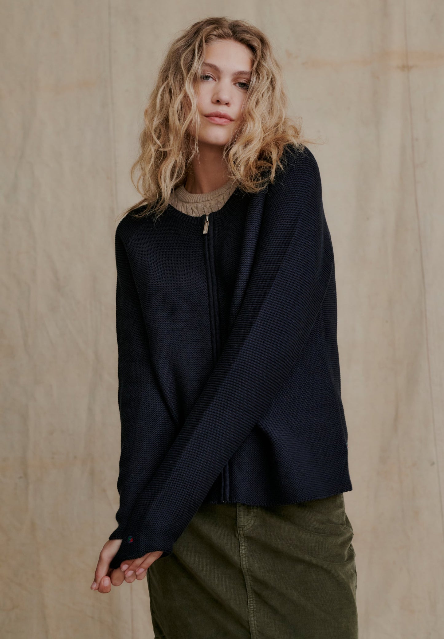 Red Green Jazz Knit - Light Grey Melange