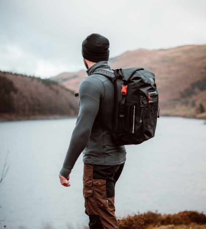 Red Equipment Adventure Waterproof Backpack 30L - Obsidian Black