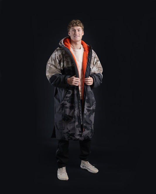 Dryrobe Nexus Changing Robe - Sand Camo/Orange