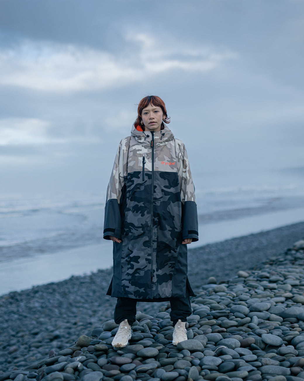 Dryrobe Nexus Changing Robe - Sand Camo/Orange