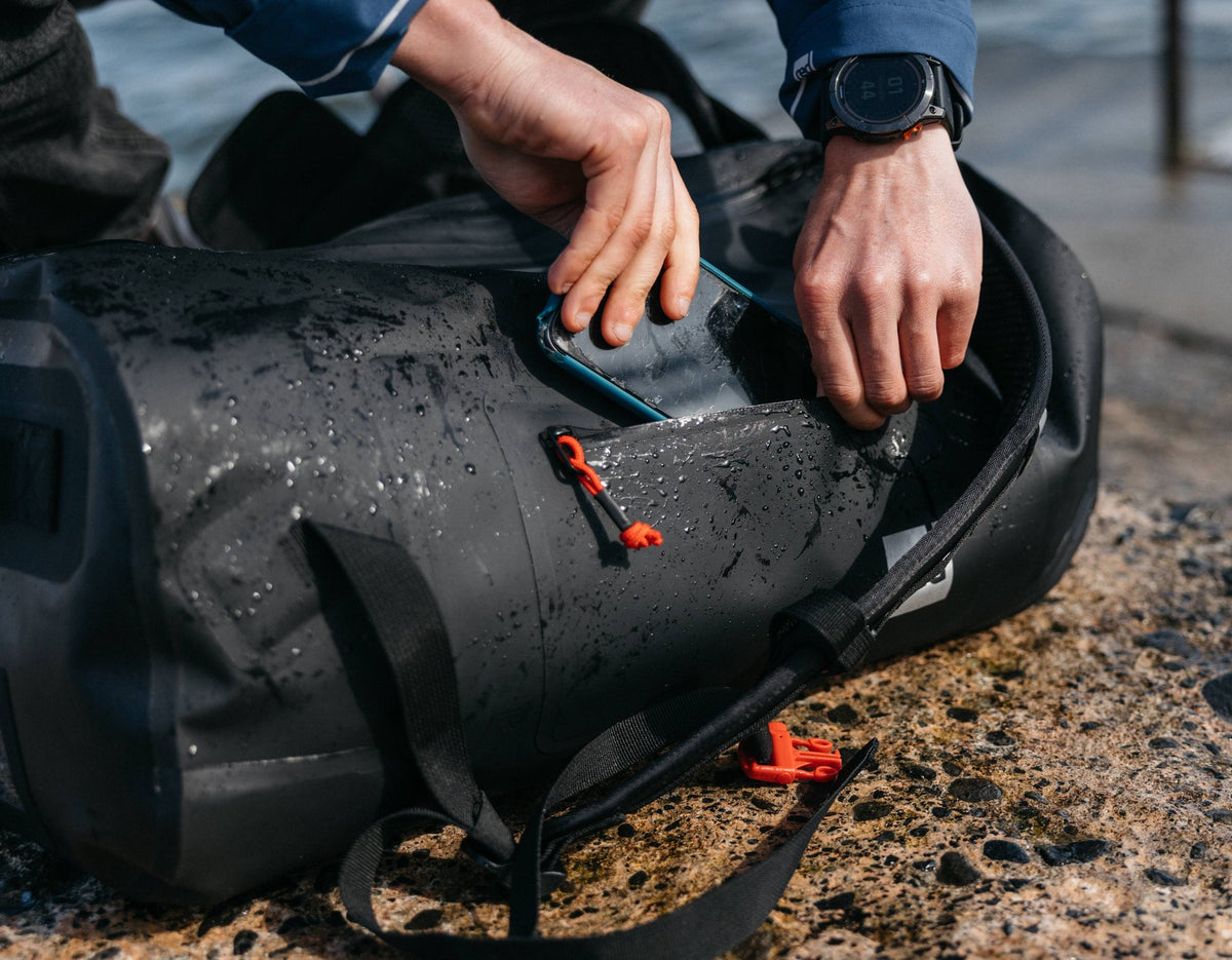 Red Paddle Co Waterproof Kit Bag 40L - Obsidian Black