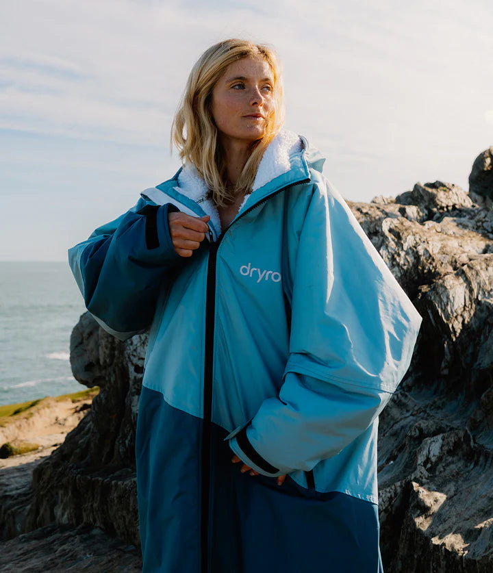 Dryrobe Advance Changing Robe Contrast - Blue/Light Grey