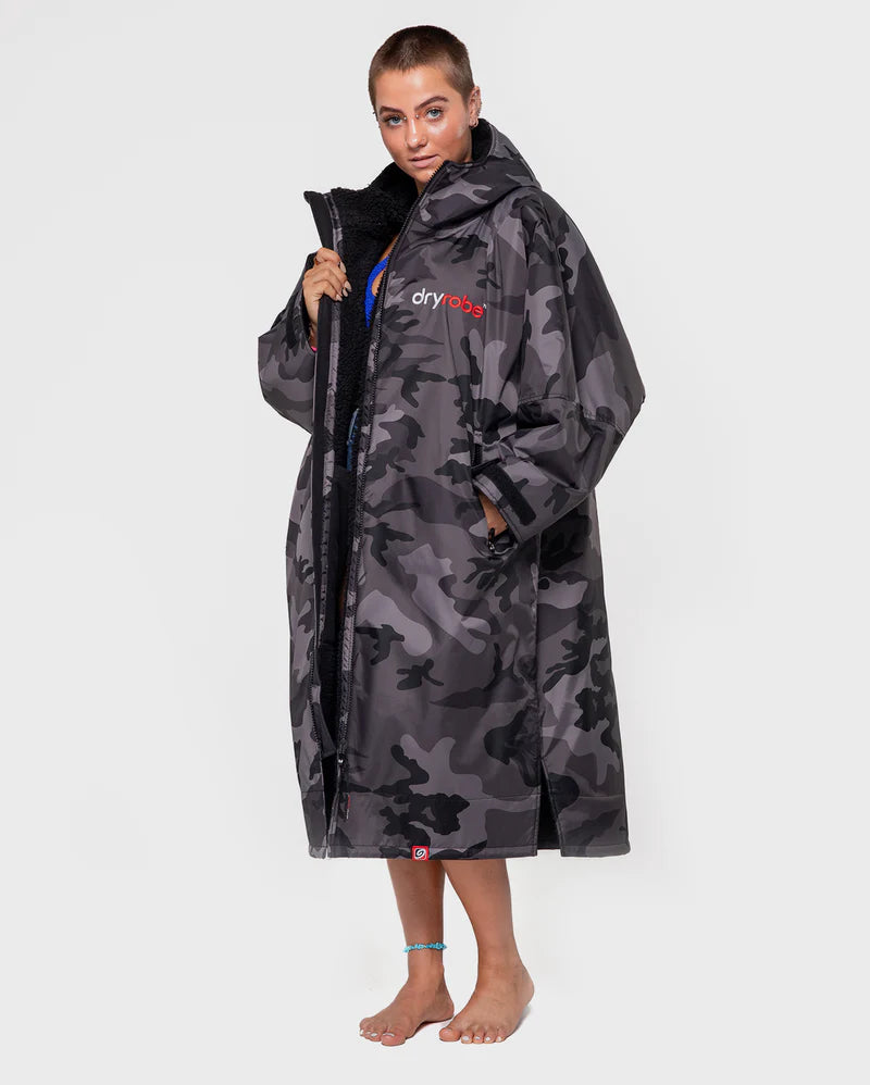 Dryrobe Advance Changing Robe - Black Camo/Black