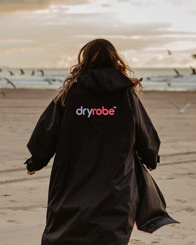 Dryrobe Advance Changing Robe - Black/Pink
