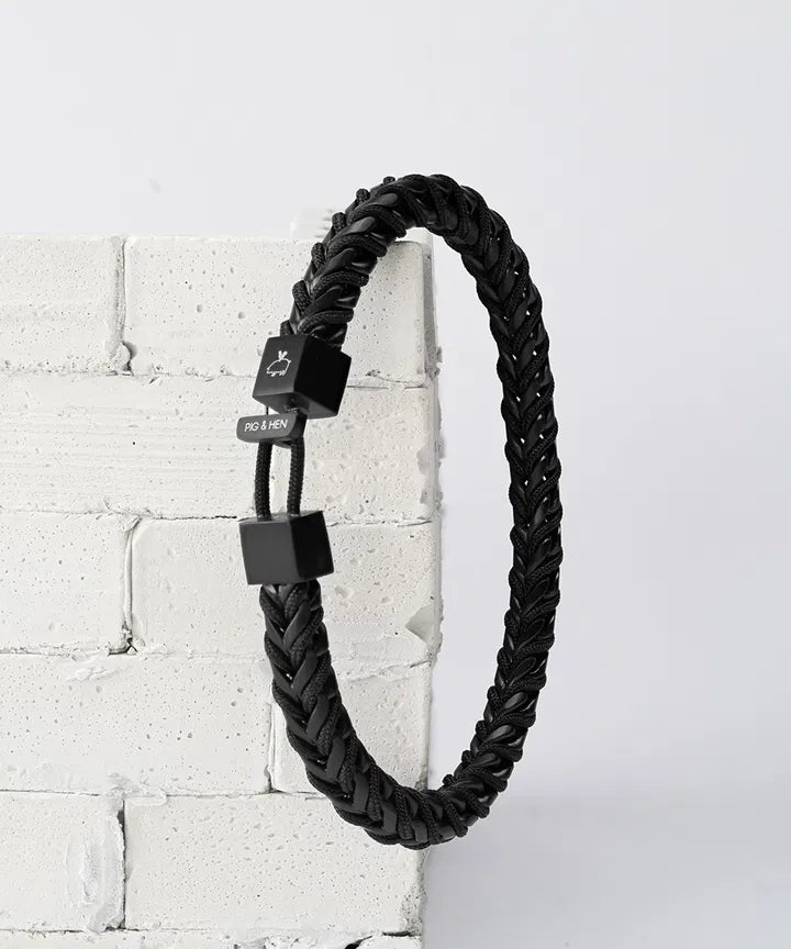 Pig & Hen Catena Foxtail - Black/Black